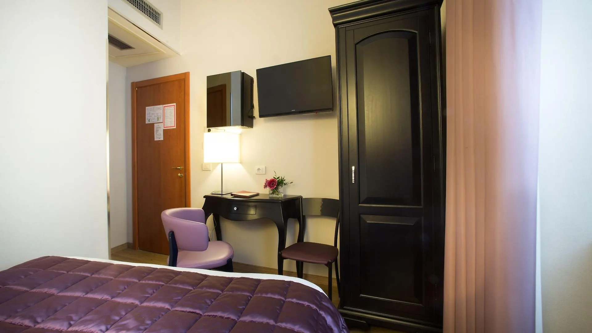 Hotel Montreal Florence