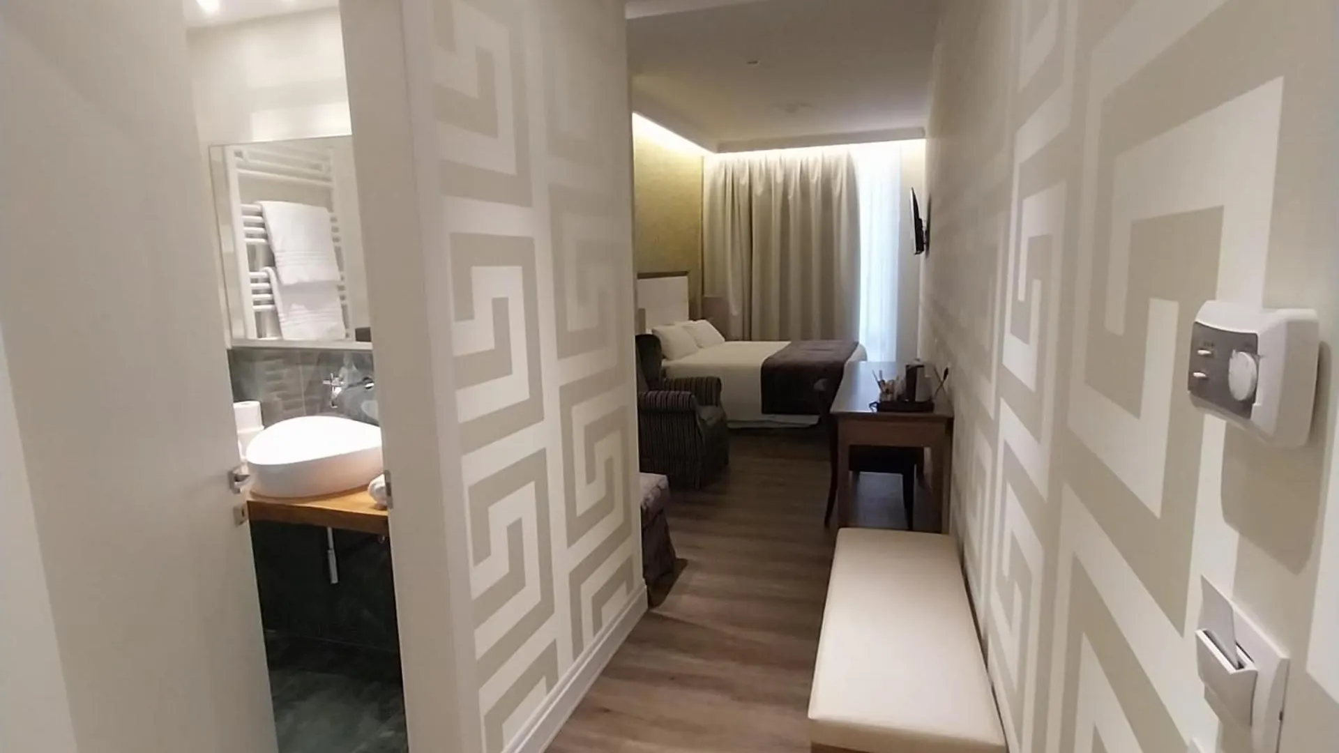 Hotel Montreal Florens