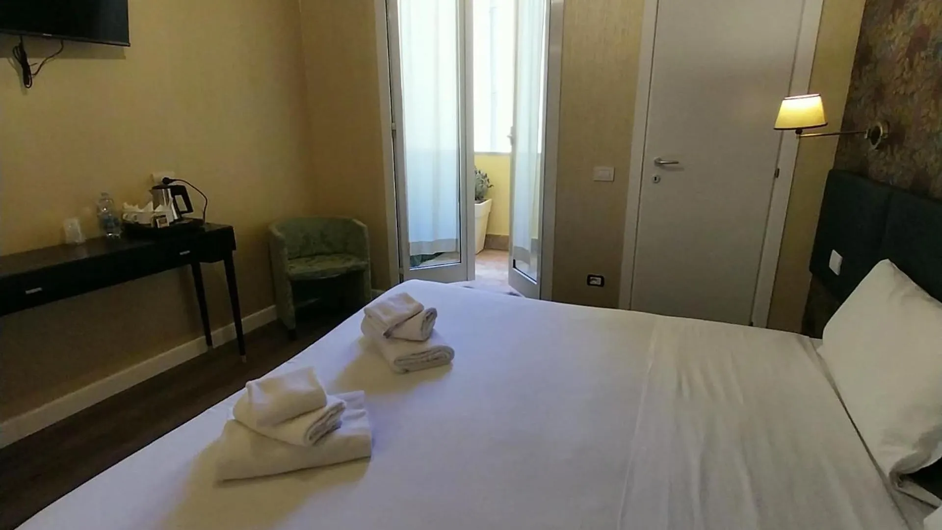 Hotel Montreal Florens
