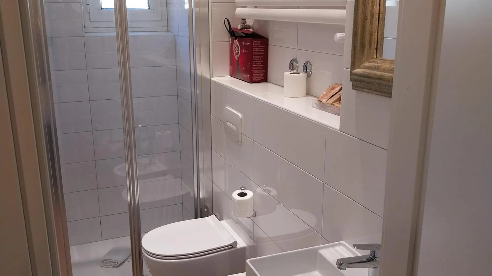 Hotel Montreal Флоренция