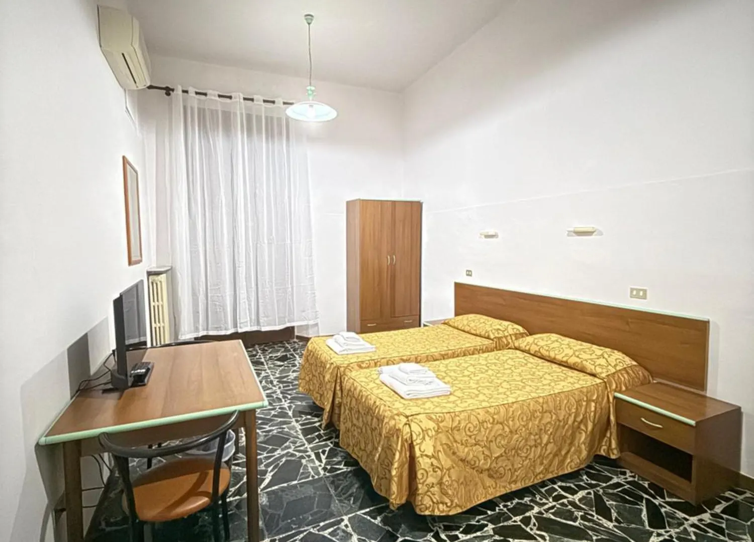 Hotel Montreal Firenze 3*,